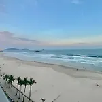 Sol, Mar E Relaxamento: Seu Refugio Beira-Mar